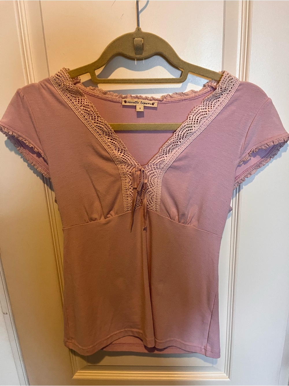 Nanette Lepore Lavender Lace-Trim Short Sleeve Top
